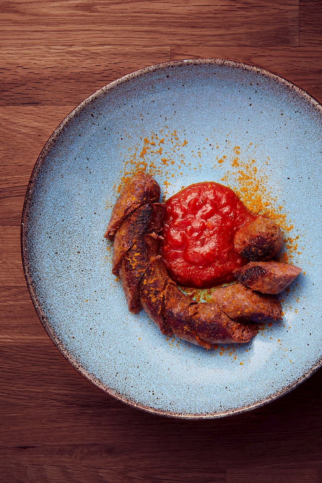 Wildschweinbratwurst mit Honig-Curry Soße